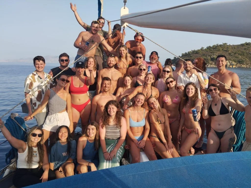 費特希耶奧林波斯派對之旅