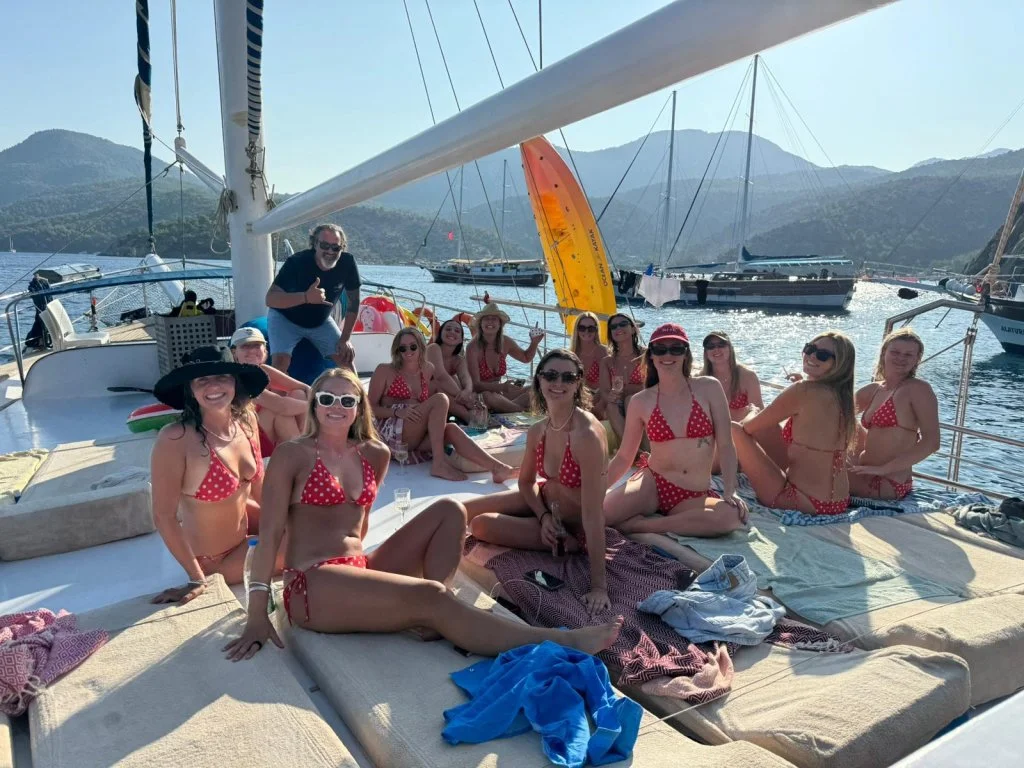 費特希耶奧林波斯派對之旅