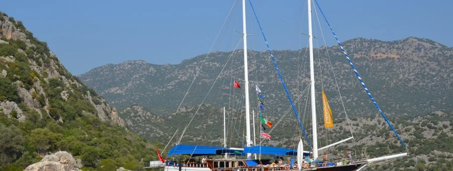 Blaue Kreuzfahrten Türkei, Yachtcharter Türkei, Segeltouren Türkei. Yacht- und Gulet-Urlaub - V-GO Yachting