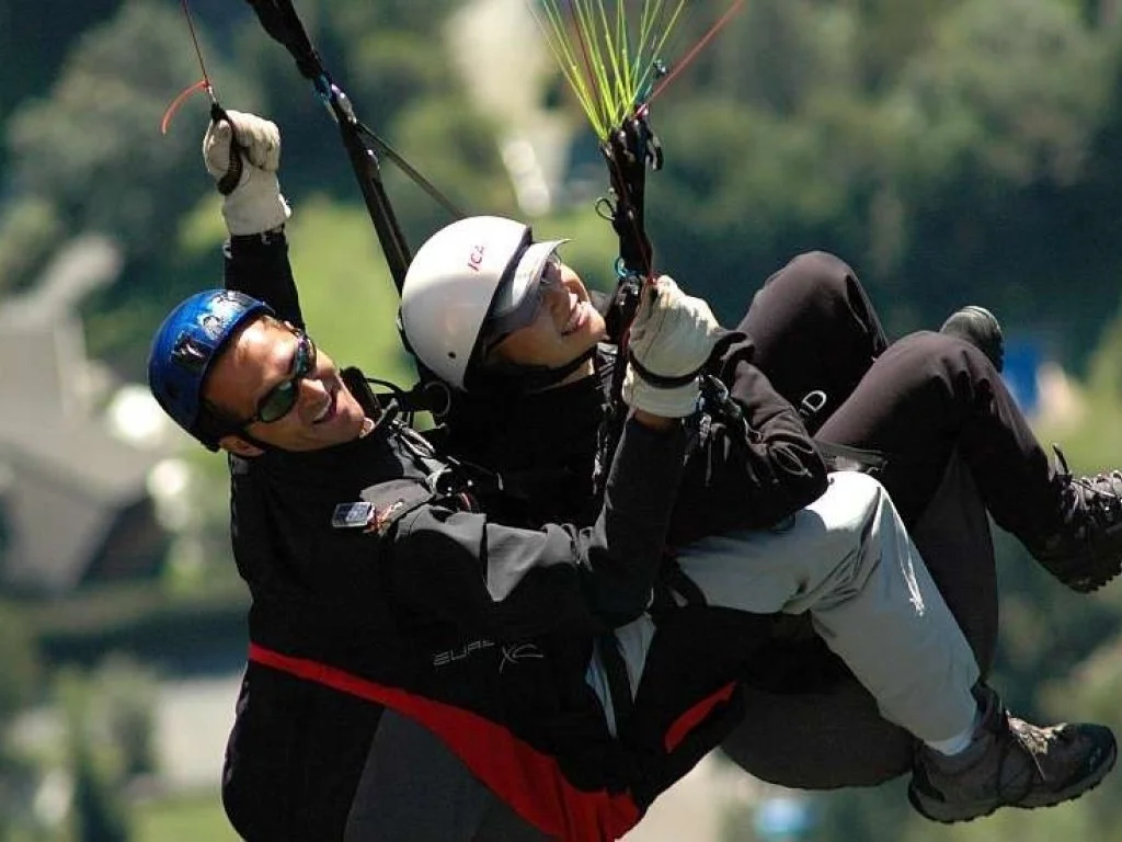 Paragliding
