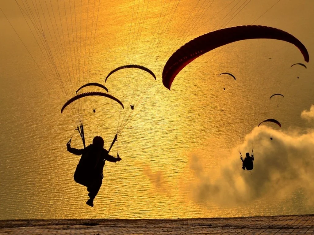 Paragliding