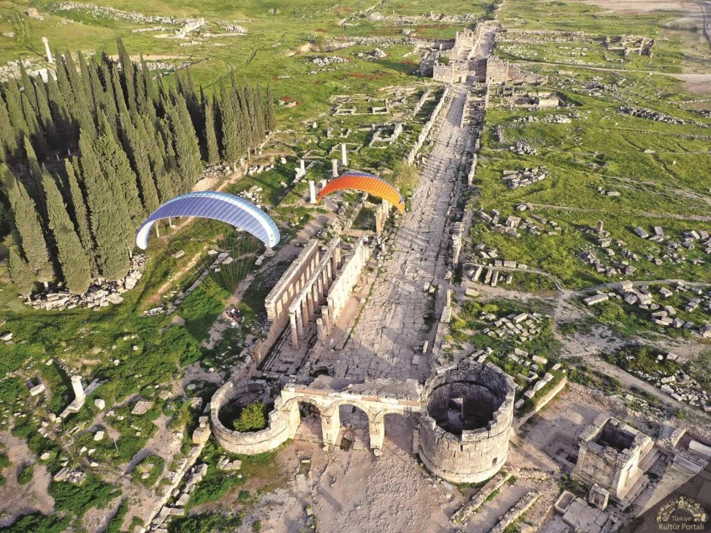 Памуккале и Иераполис