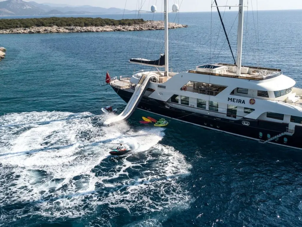 Meira Delux Gulet