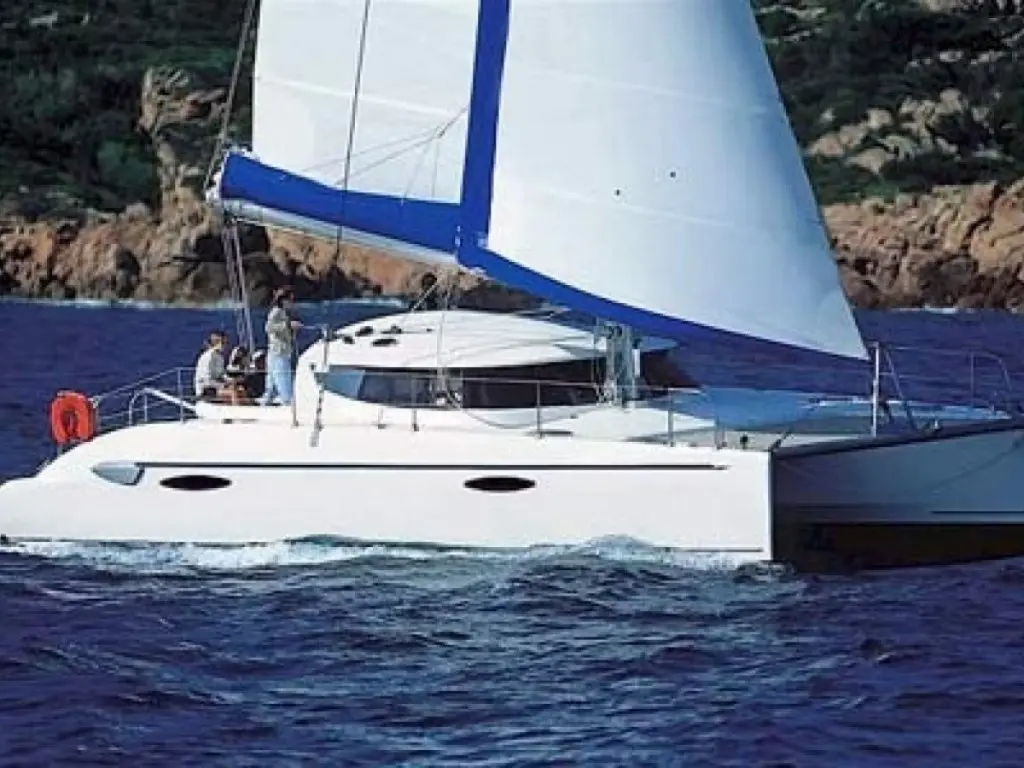 Catamaran Lavezzi 40