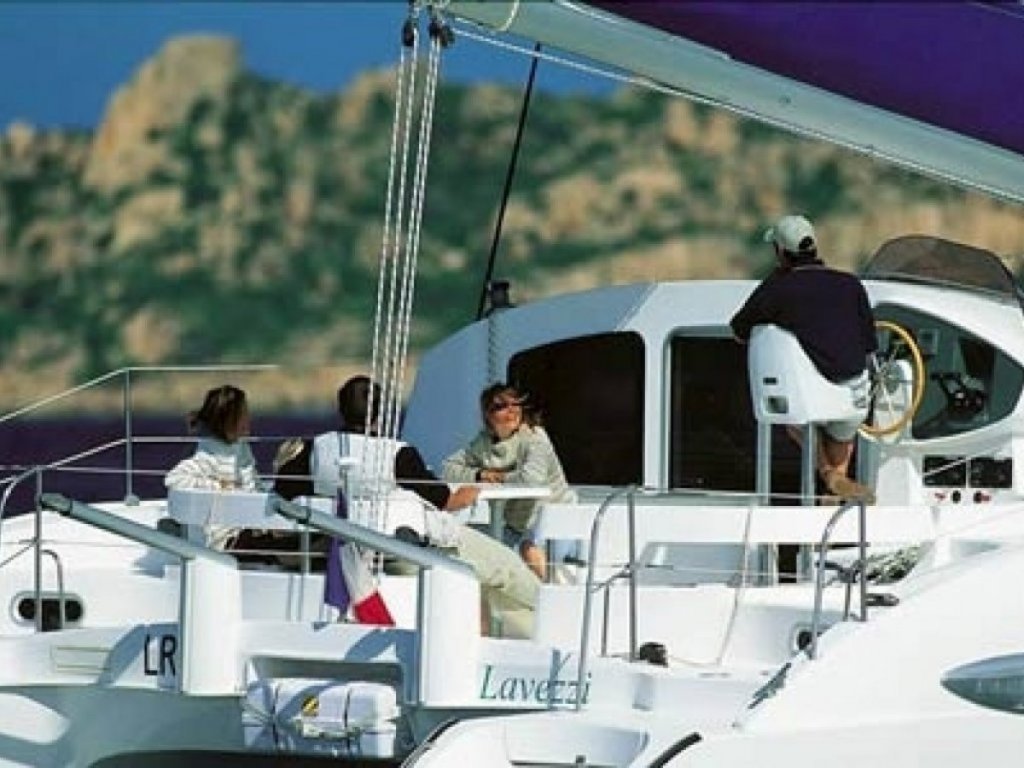 Catamaran Lavezzi 40