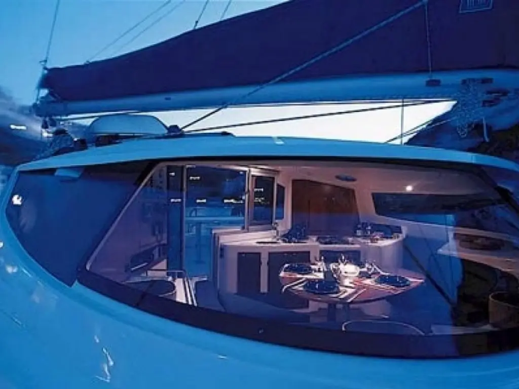 Catamaran Lavezzi 40