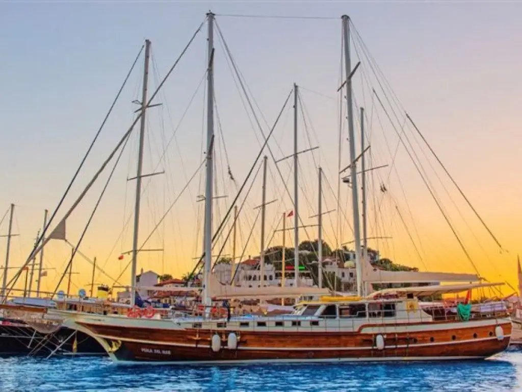 Perla Del Mar Gulet
