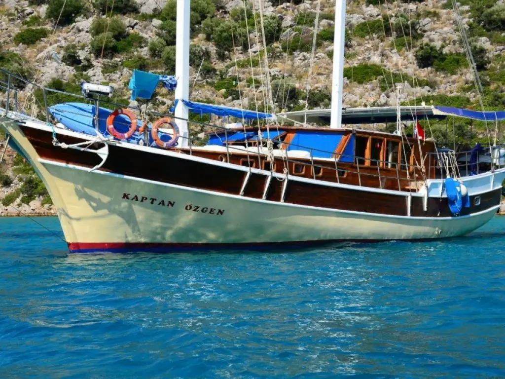 Kaptan Özgen Gulet