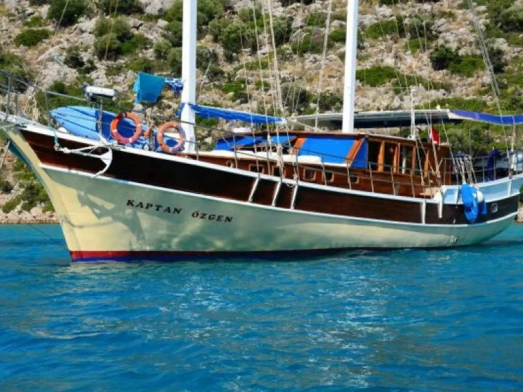 Kaptan Özgen Gulet